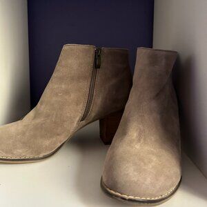 Boots  - Franco Fortini